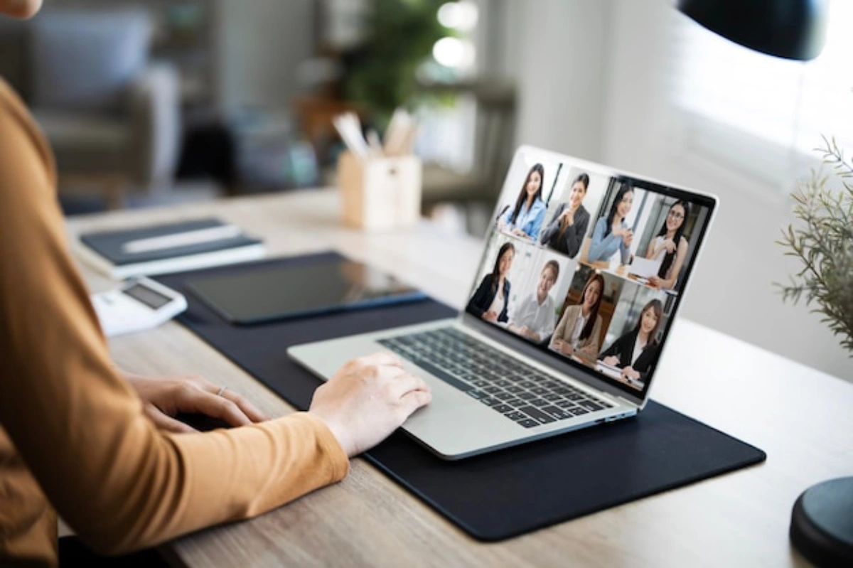 چگونه وبینار برگزار کنیم