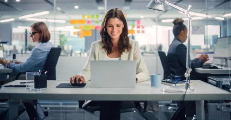 بهترین شغل های 10 سال آینده ایران برای خانم ها