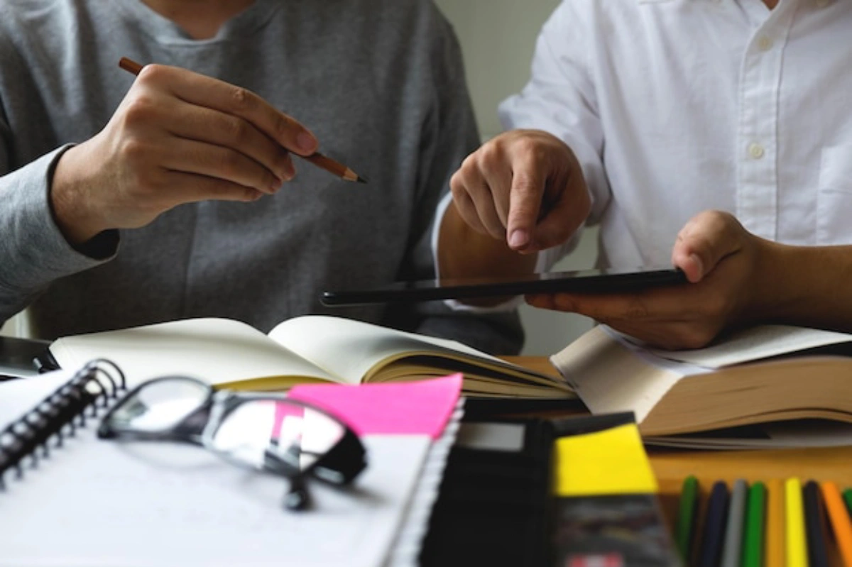 بهترین روش های تبلیغات آموزشگاه علمی